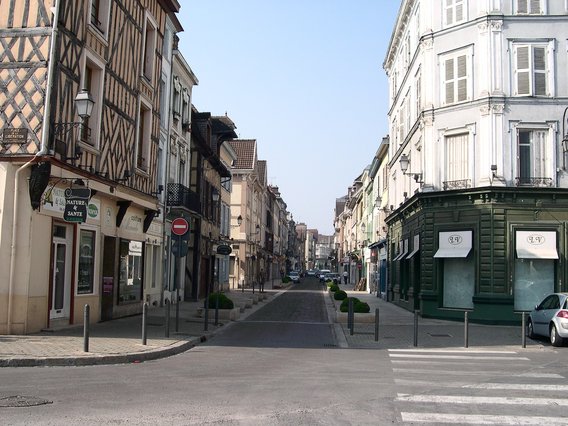  rue Emile Zola